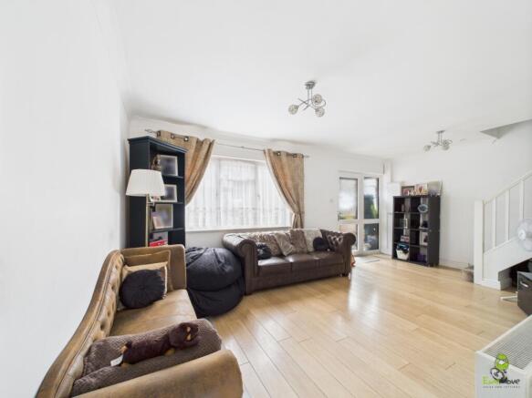 Presented by Nicoleta at EweMove Bexleyheath and D