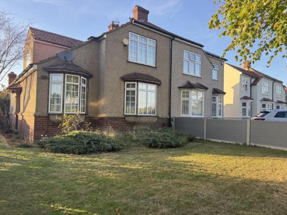 Presented by Robert at EweMove Bexleyheath and Dar