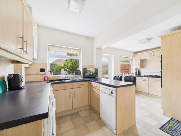 Presented by Nicoleta at EweMove Bexleyheath and D