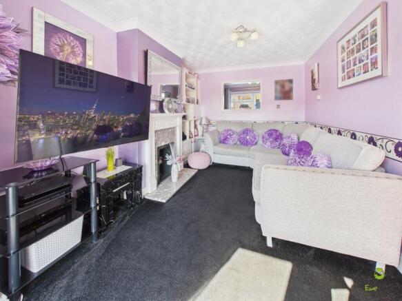 Presented by Clinton at EweMove Bexleyheath and Da
