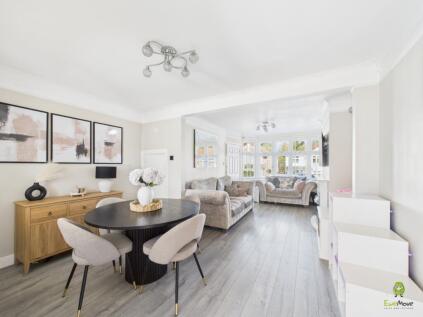 Parkside Avenue, Bexleyheath, Kent, DA7