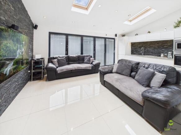 Presented by Clinton at EweMove Bexleyheath and Da