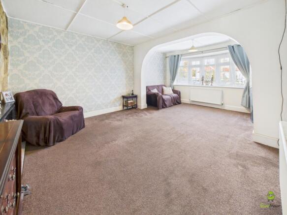 Presented by Clinton at EweMove Bexleyheath and Da