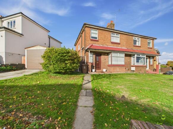 Presented by Clinton at EweMove Bexleyheath and Da