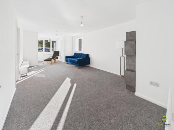 Presented by Clinton at EweMove Bexleyheath and Da