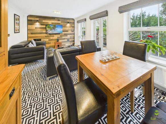 Living Room James Hillier Ewemove Bexley and Dartf