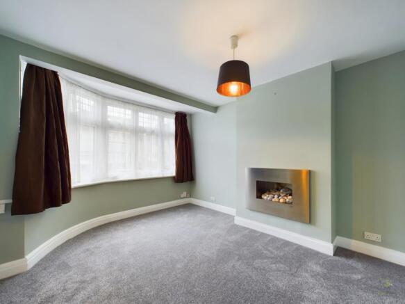 Presented by Clinton at EweMove Bexleyheath and Da