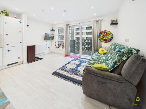 Presented by Clinton at EweMove Bexleyheath and D