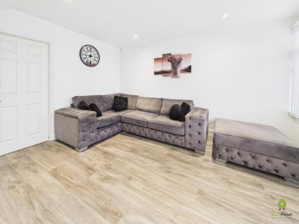 Presented by Clinton at EweMove Bexleyheath and Da