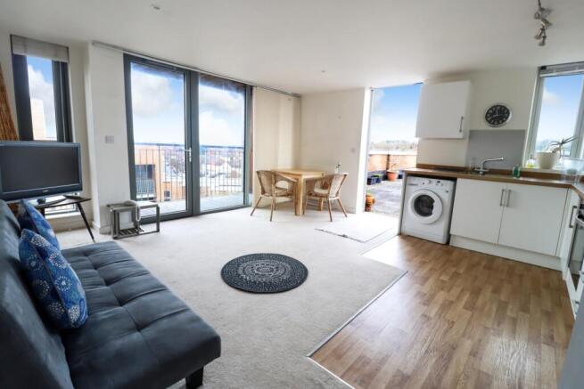 KITCHEN DINER Thomas Biddle Ewemove Sidcup