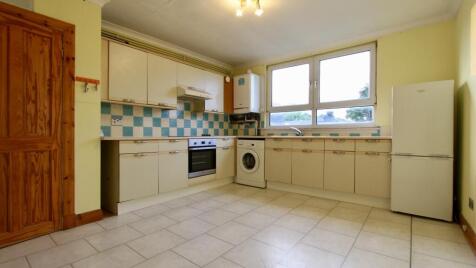 Attic Floor Left, 47 Urquhart Road, ABERDEEN, AB24 5LR