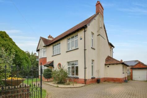 South Park, Barnstaple, Devon, EX32