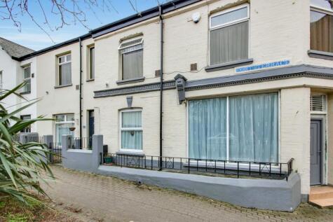 Fort Terrace, Barnstaple, Devon, EX32