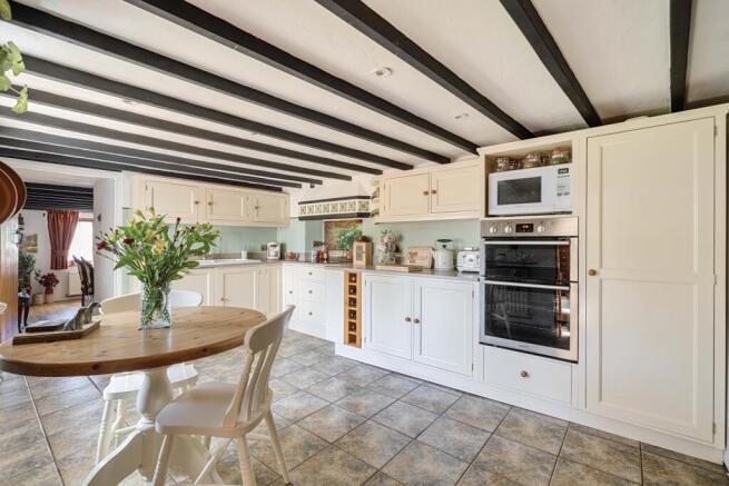 1293587-14-6825f91be5ad8-ARW