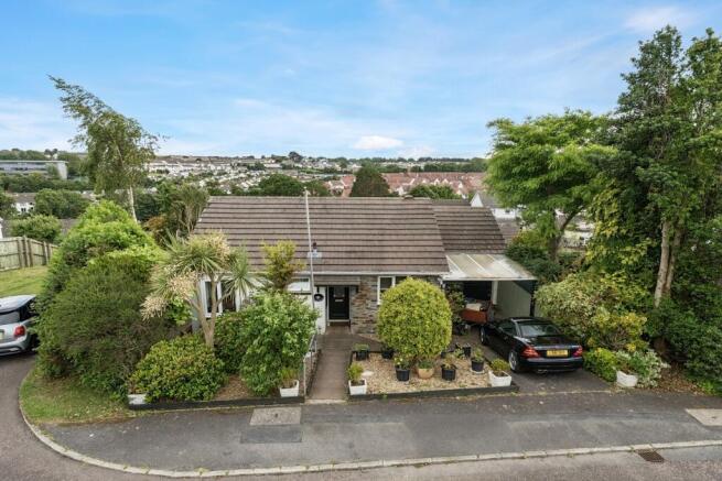 1305050-2-684074e06f8c5