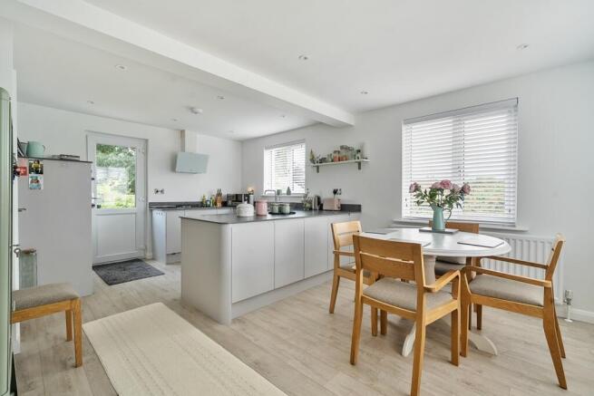 1325393-8-68790f668cec8