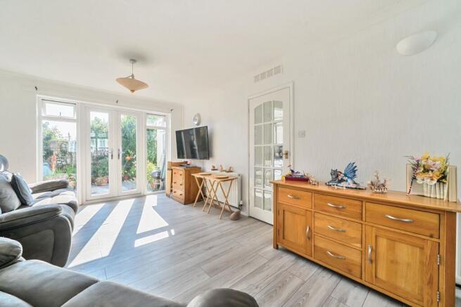 1328897-18-6880bcace2bcb