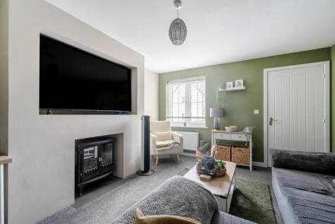 Tawcroft Way, Barnstaple, Devon, EX31