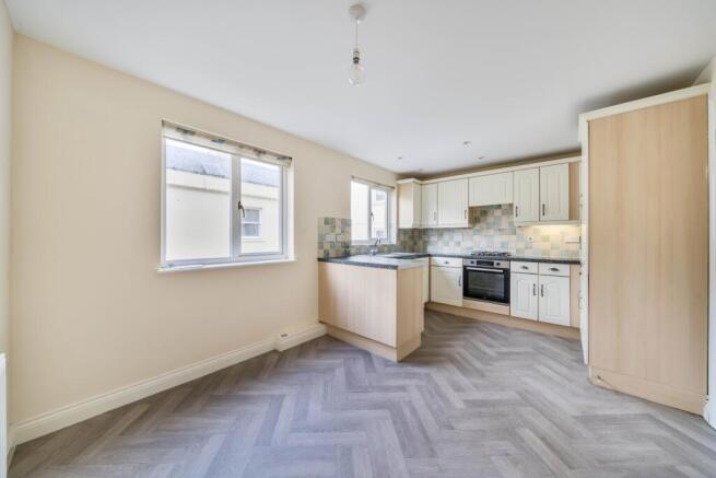 1343812-13-68ada8a331494