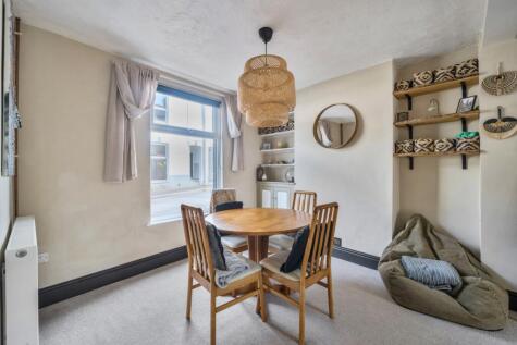 Cyprus Terrace, Barnstaple, Devon, EX32