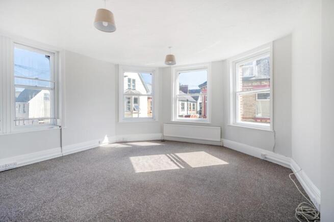 1356408-1-68d29ec5a5e4f