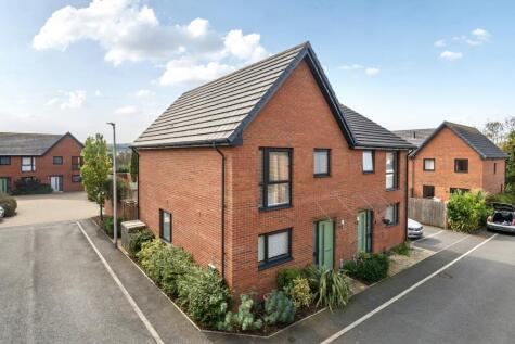 Oak Close, Bickington, Barnstaple, Devon, EX31