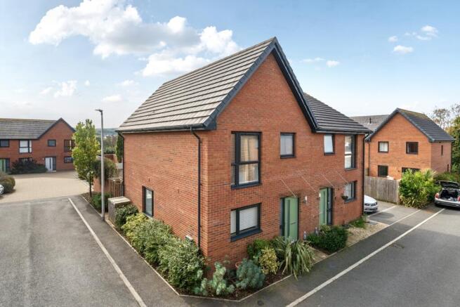 1361370-1-68dd2256ed546