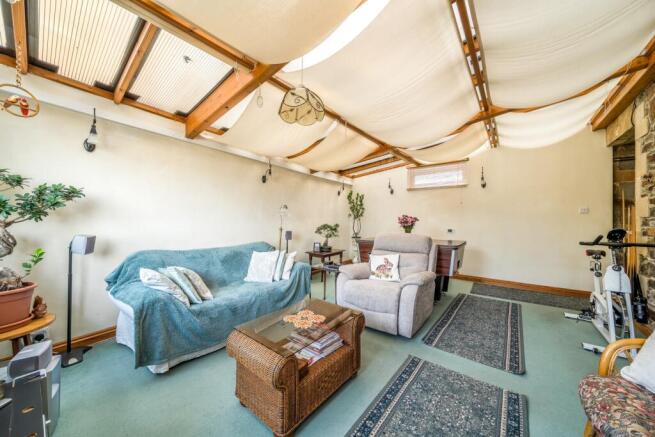 1361235-12-68dd3a7db7611