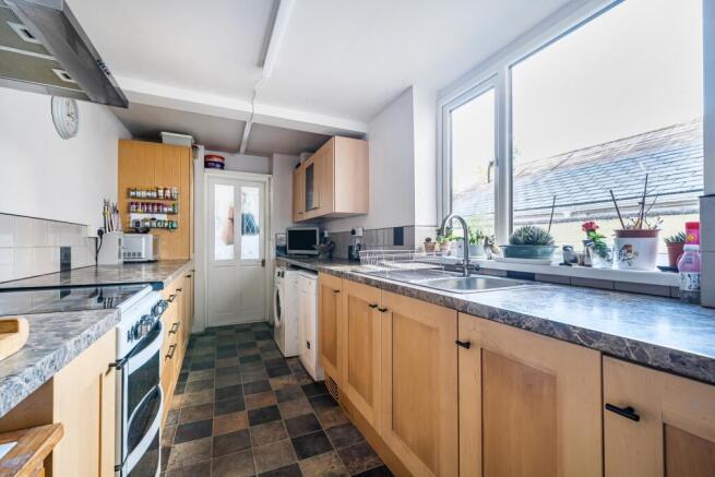 1401134-8-696a2a3beb8ab