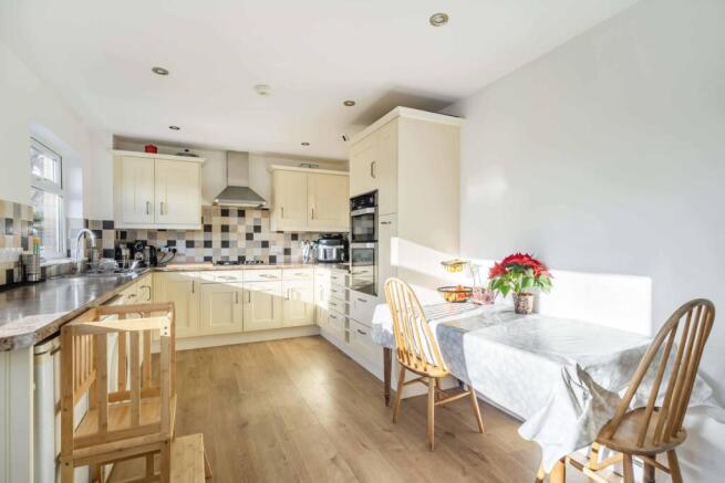 1395480-10-695bcebbebf41