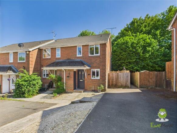 EweMove Estate Agents Basingstoke - Lime Gardens 
