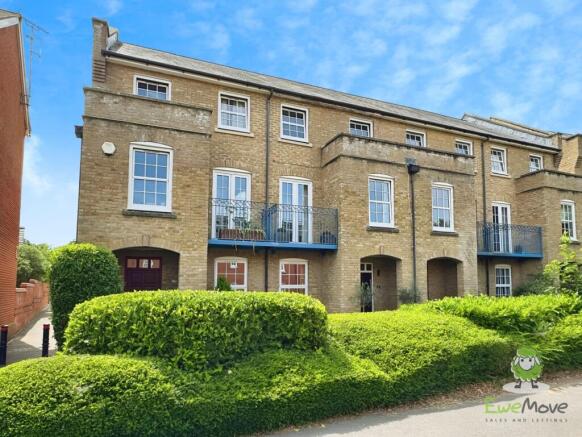 EweMove Basingstoke Estate Agents 21 Gaiger Avenue