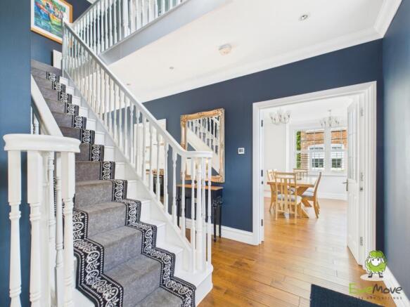 CAM03778G0-PR0241-STILL003