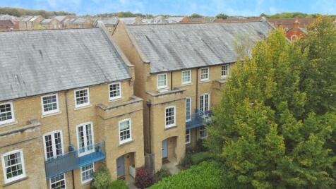 Gaiger Avenue, Sherfield-on-loddon, Hook, Hampshire, RG27