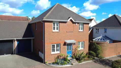 St. Nicholas Place, Loughton