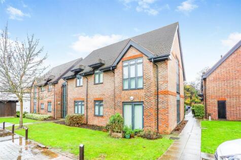 Ewell Road, Cheam Village