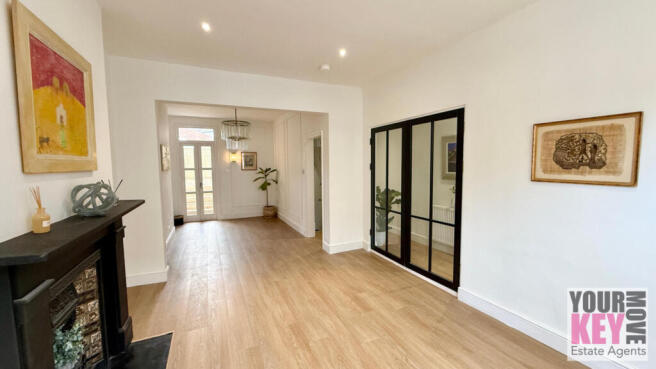 Folkestone Estate Agents, Your Key Move - Victoria