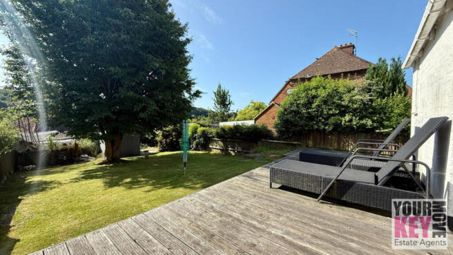 Hythe Estate Agents - Your Key Move. Free property