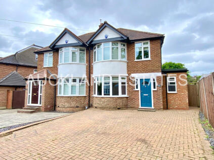 Cambridge Drive, Potters Bar