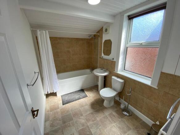 b38b44f9-9623-45d...