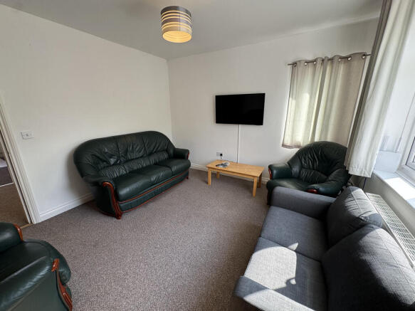 20250806_09075846...