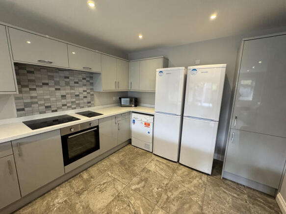 20250802_09412935...