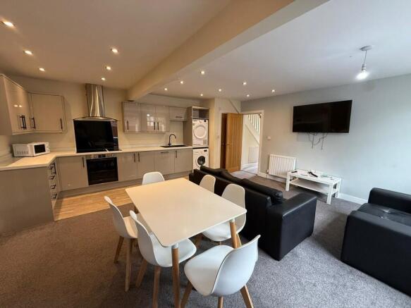 20251010_13433550...