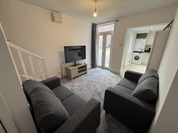 20250914_07362359...