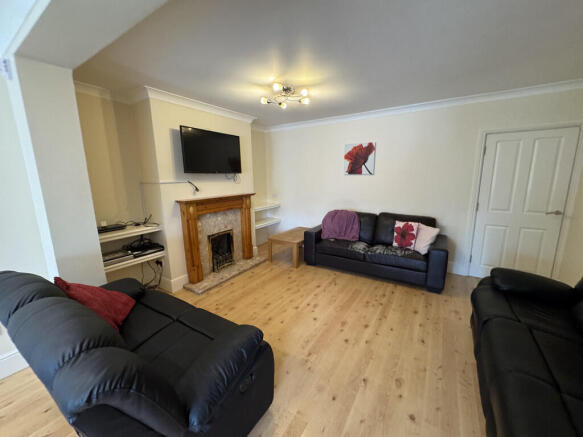 20250718_09571238...