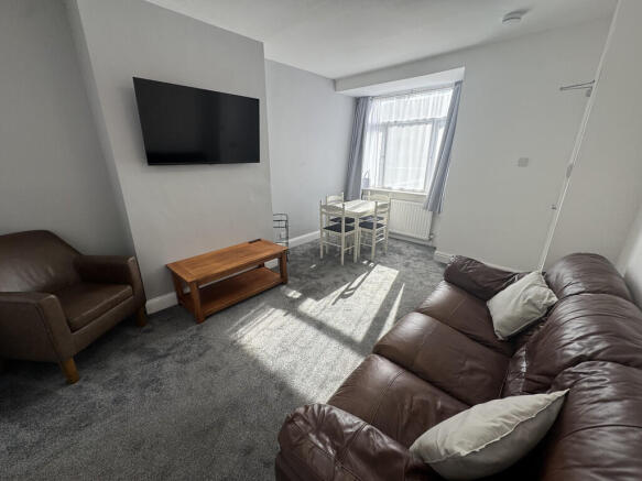 20250908_14355117...