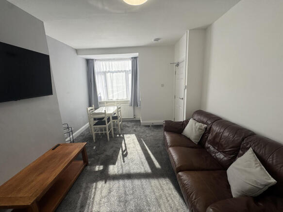 20250908_14354786...