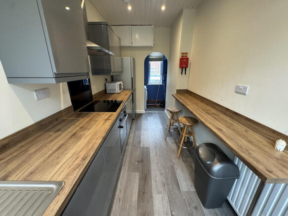 20250817_10125533...