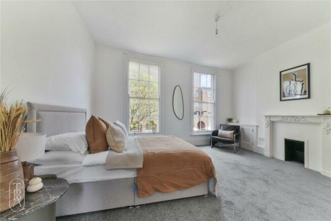 3 bedroom terraced house for sale in Philpot Street, London, E1