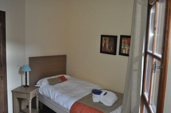 3 Bedroom Flat For Sale In 320 Manoir Savoie Arc 1950